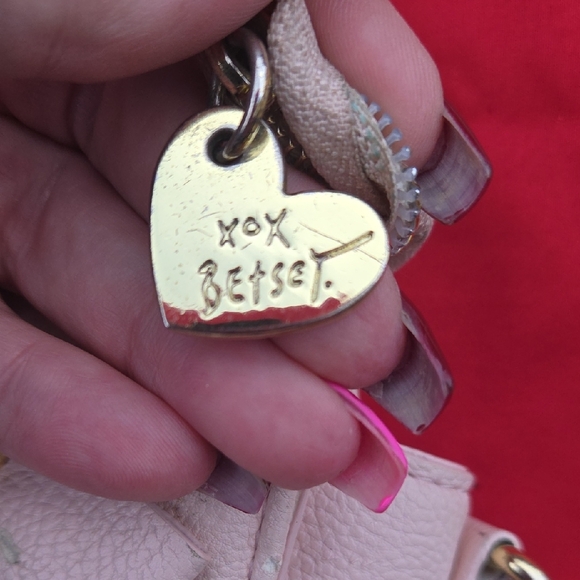 Betsey Johnson Light Pink Bow Crossbody Bag - Picture 12 of 16